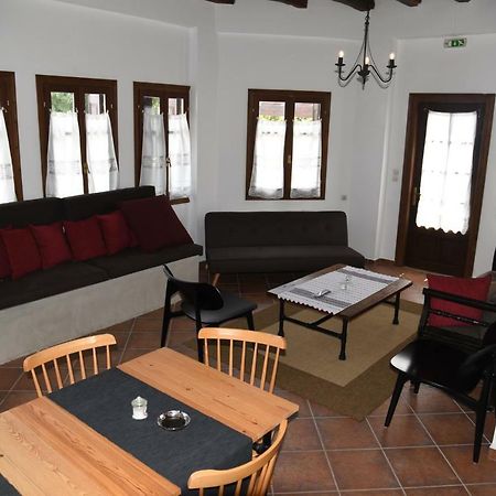 Karpofora Traditional Guesthouse Miléai المظهر الخارجي الصورة